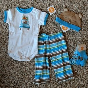 Gymboree 6 - 12 mth boy matching set new with tags